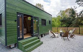 Staymoovers - Tinyhouse Zator